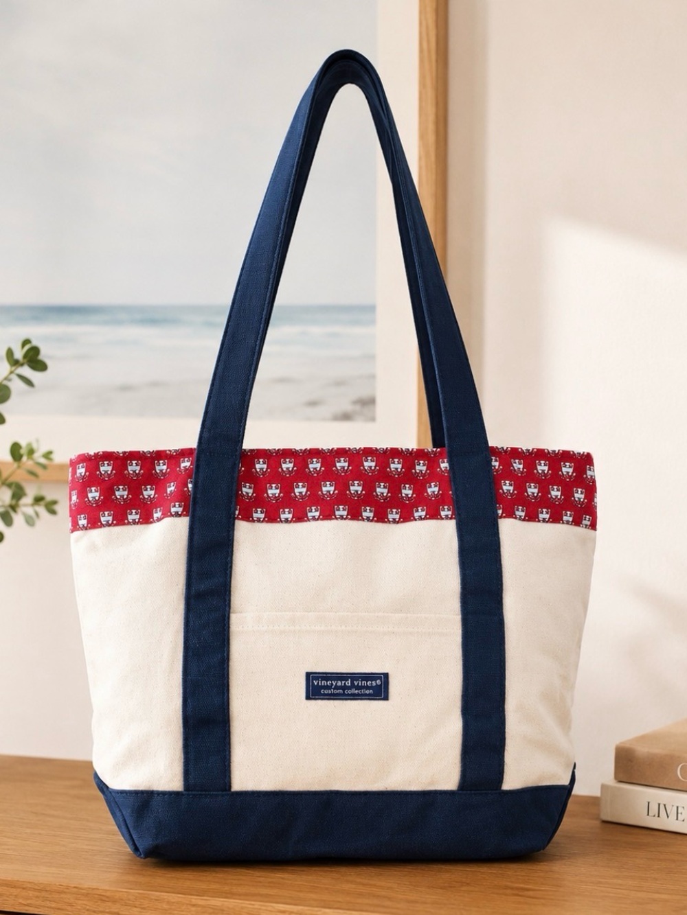 VINEYARD VINES Collegiate Collection Classic Tote, Zip Top Closure, 12 X 17.
